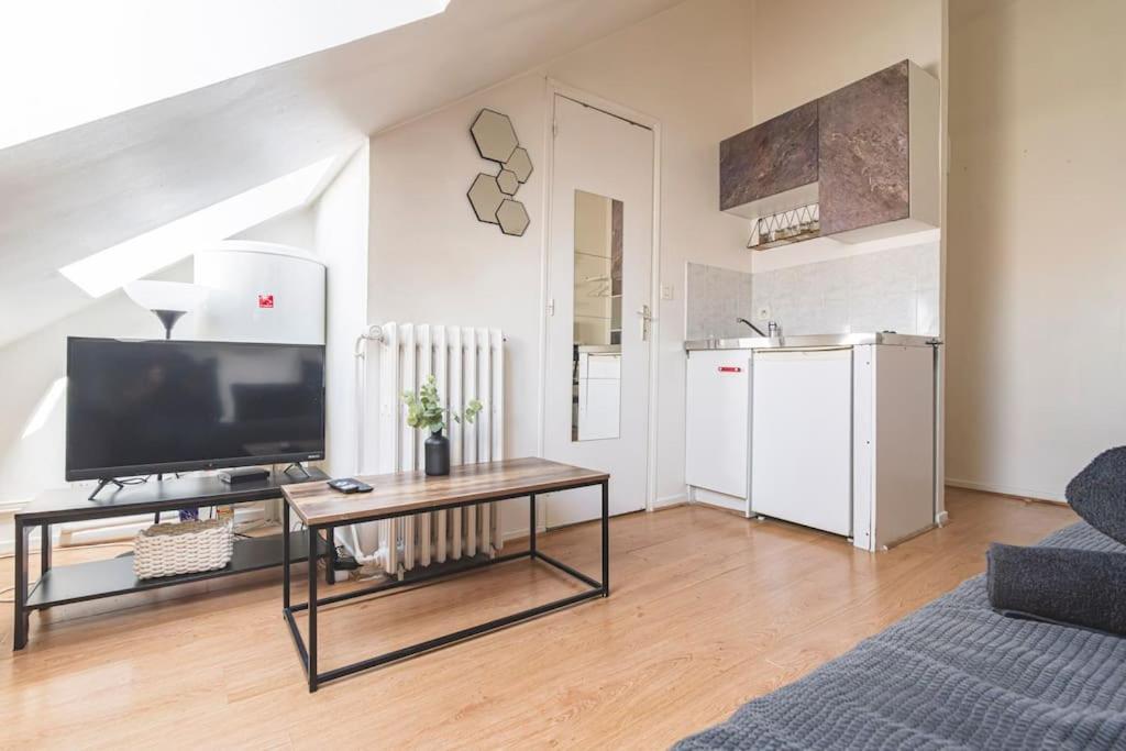 Colbert 541 Hypercentre - Ideal Couple & Pro - Wifi Haut Debit - Gare, Cathedrale, Commerces, Restaurants & Transports En Commun A Moins De 10 Minutes A Pied Реймс Экстерьер фото